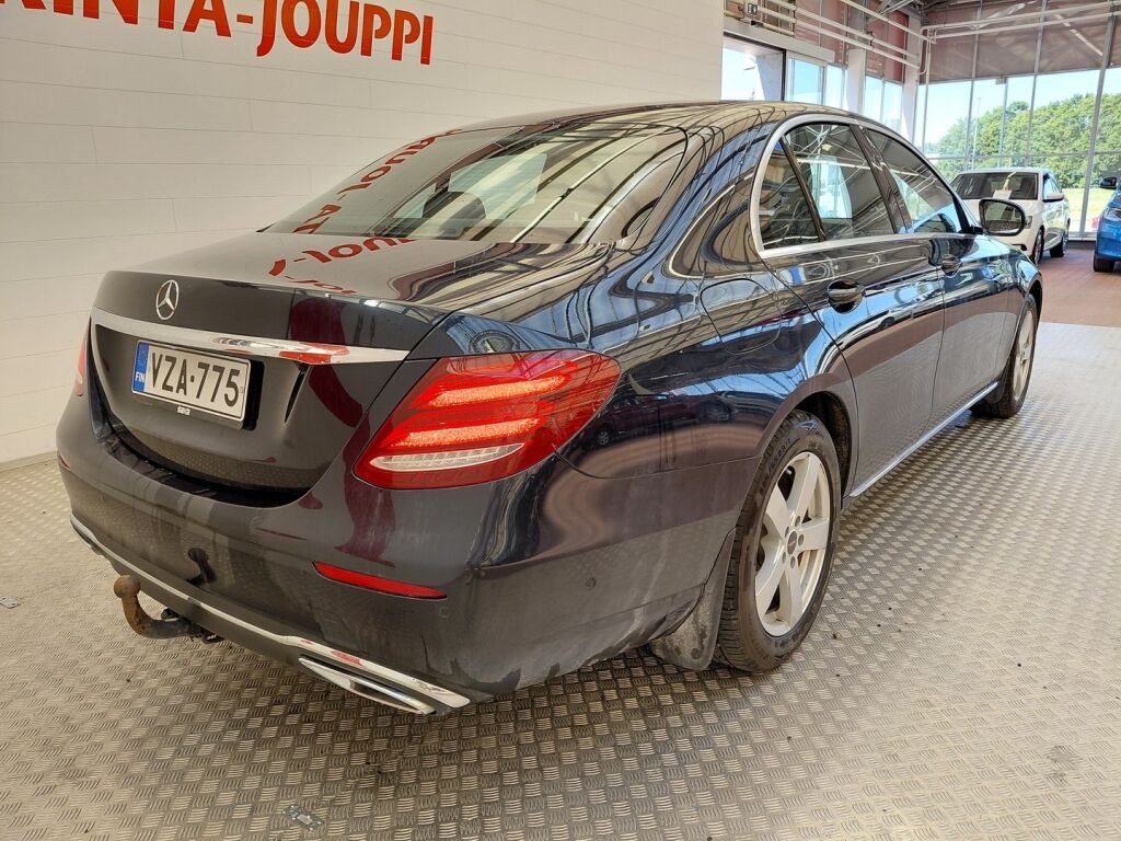 Mercedes-Benz E 2016 Vihreä