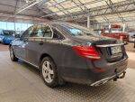Mercedes-Benz E 2016 Vihreä