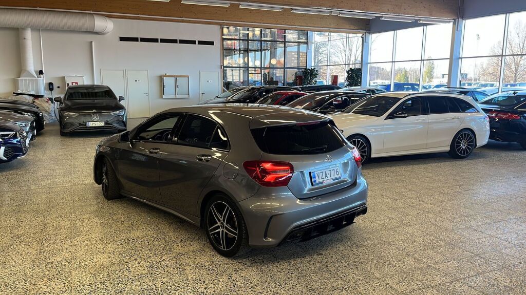 Mercedes-Benz A 2016 Harmaa