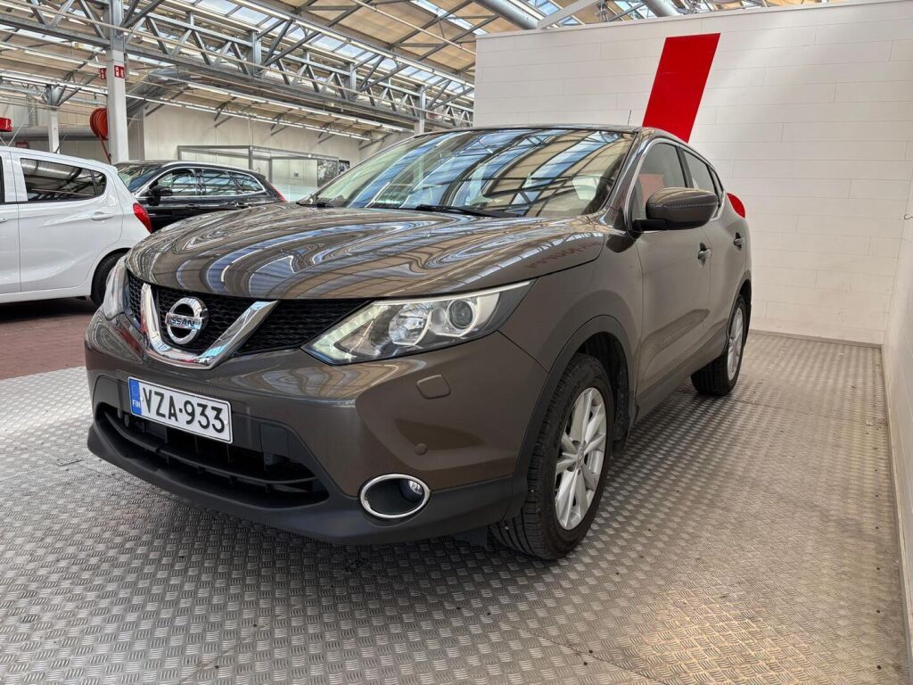 Nissan Qashqai 2016 Ruskea (beige)