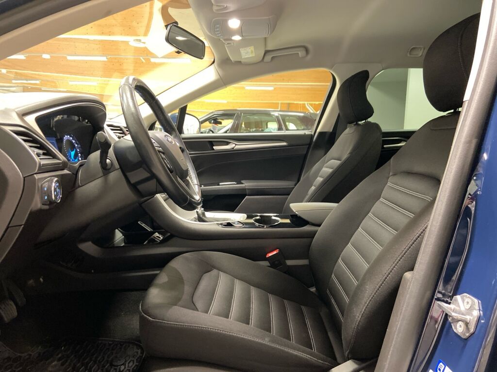 Ford Mondeo 2016 Sininen