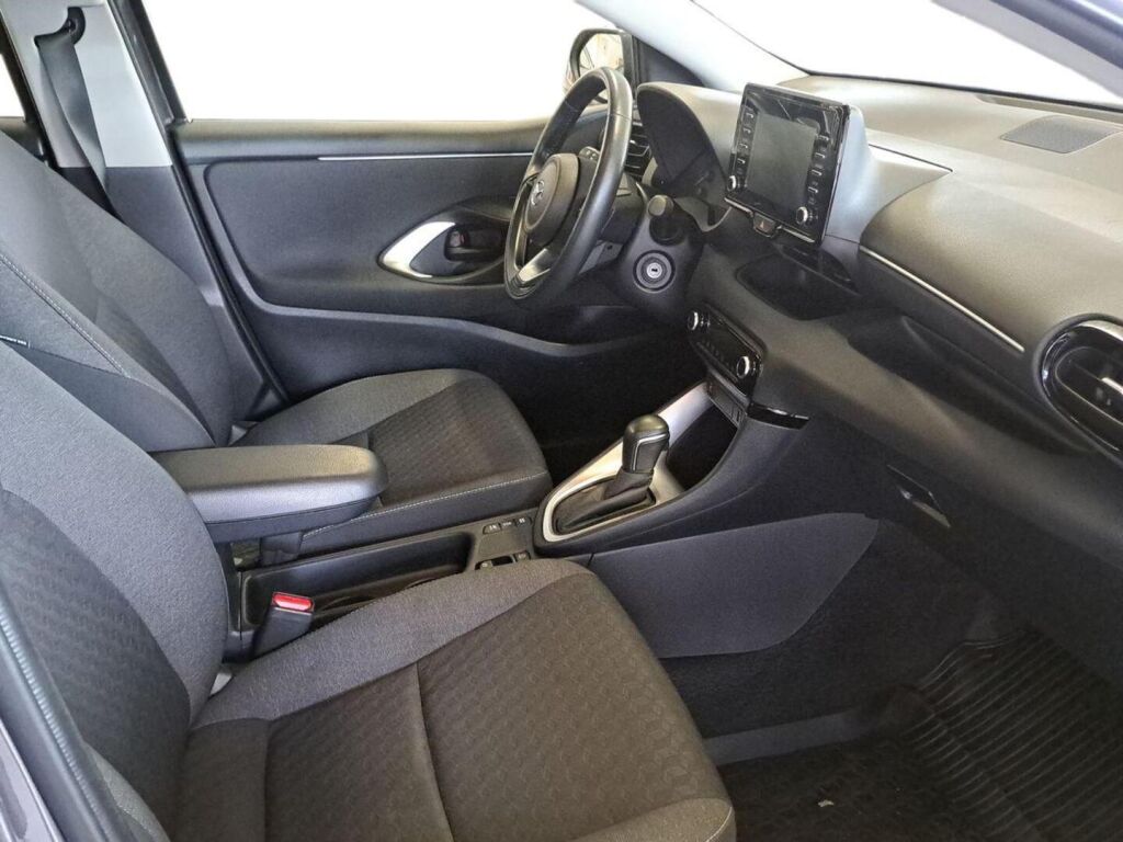 Mazda 2 2023 Harmaa