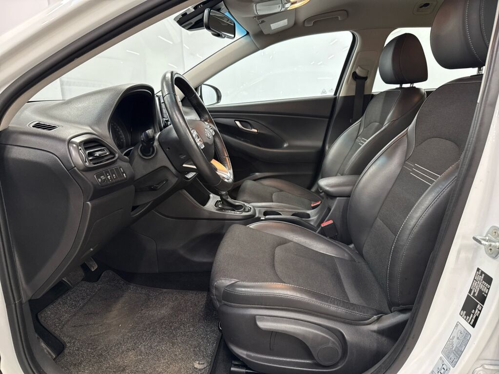 Hyundai i30 Wagon 2022 Valkoinen