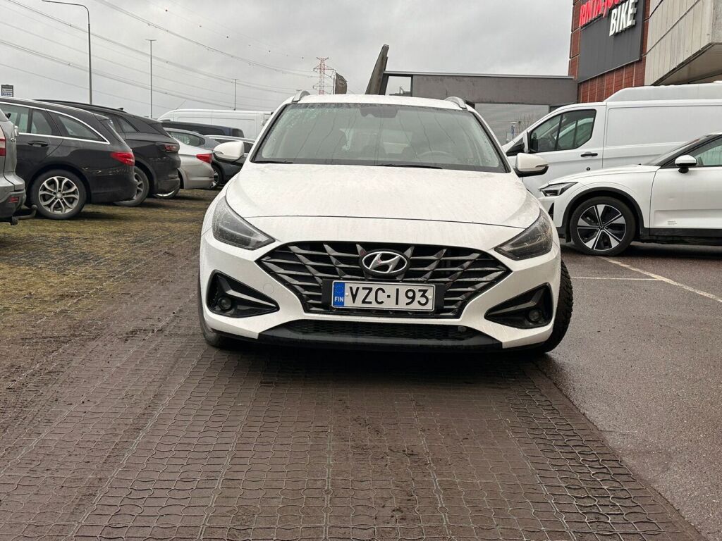 Hyundai i30 Wagon 2022 Valkoinen