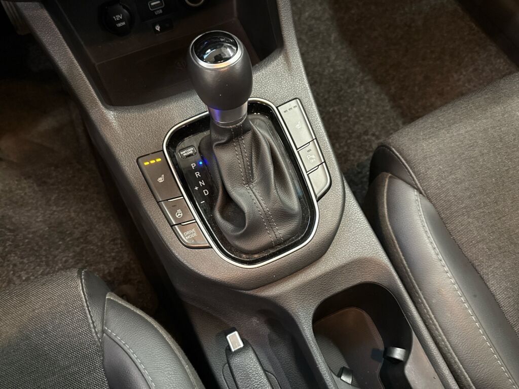 Hyundai i30 Wagon 2022 Valkoinen