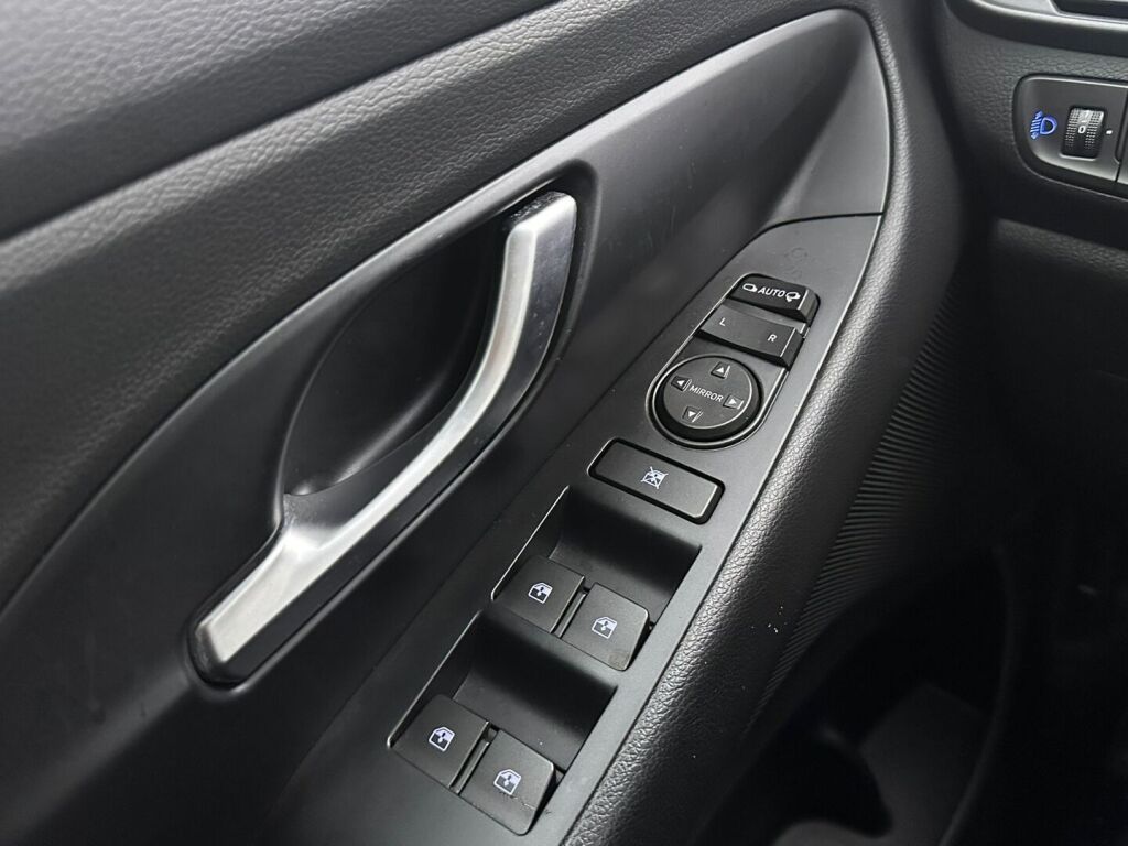 Hyundai i30 Wagon 2022 Valkoinen