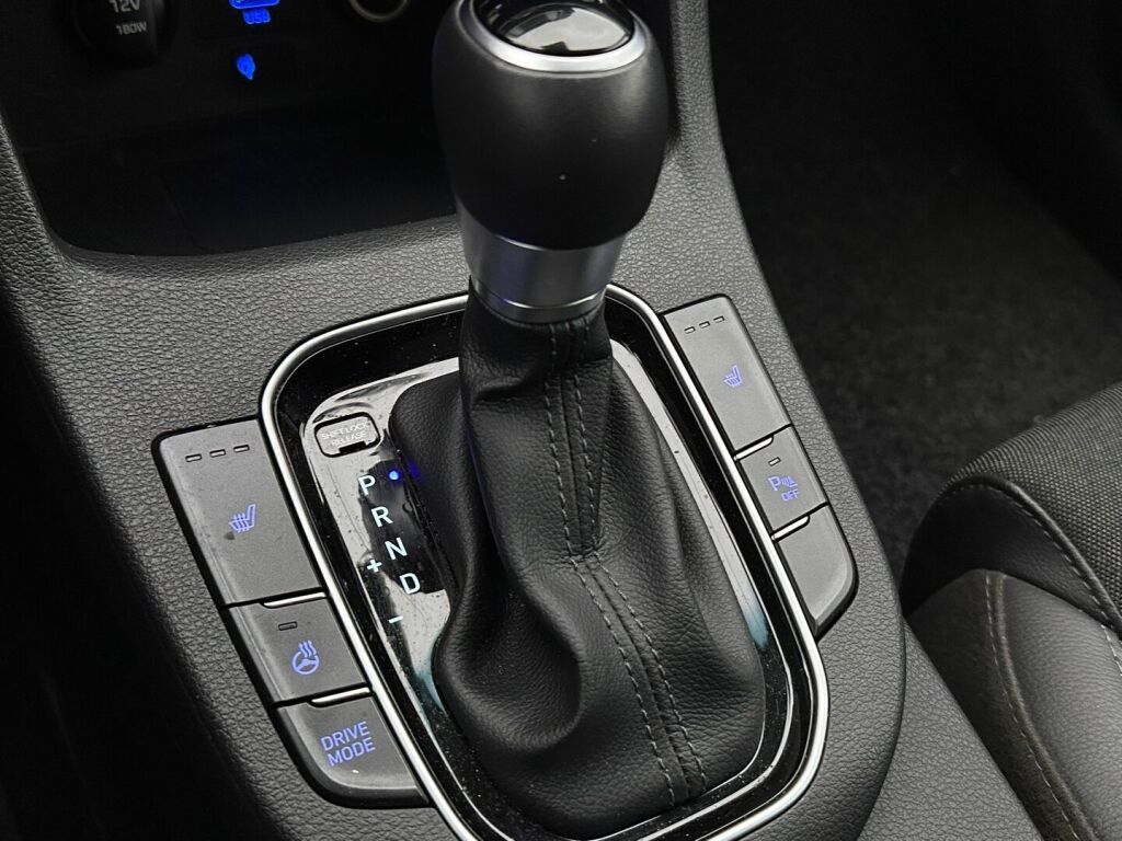 Hyundai i30 Wagon 2022 Valkoinen