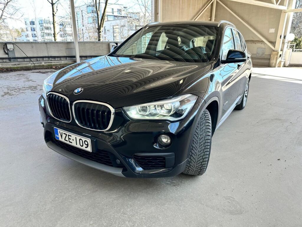 BMW X1 2017 Musta