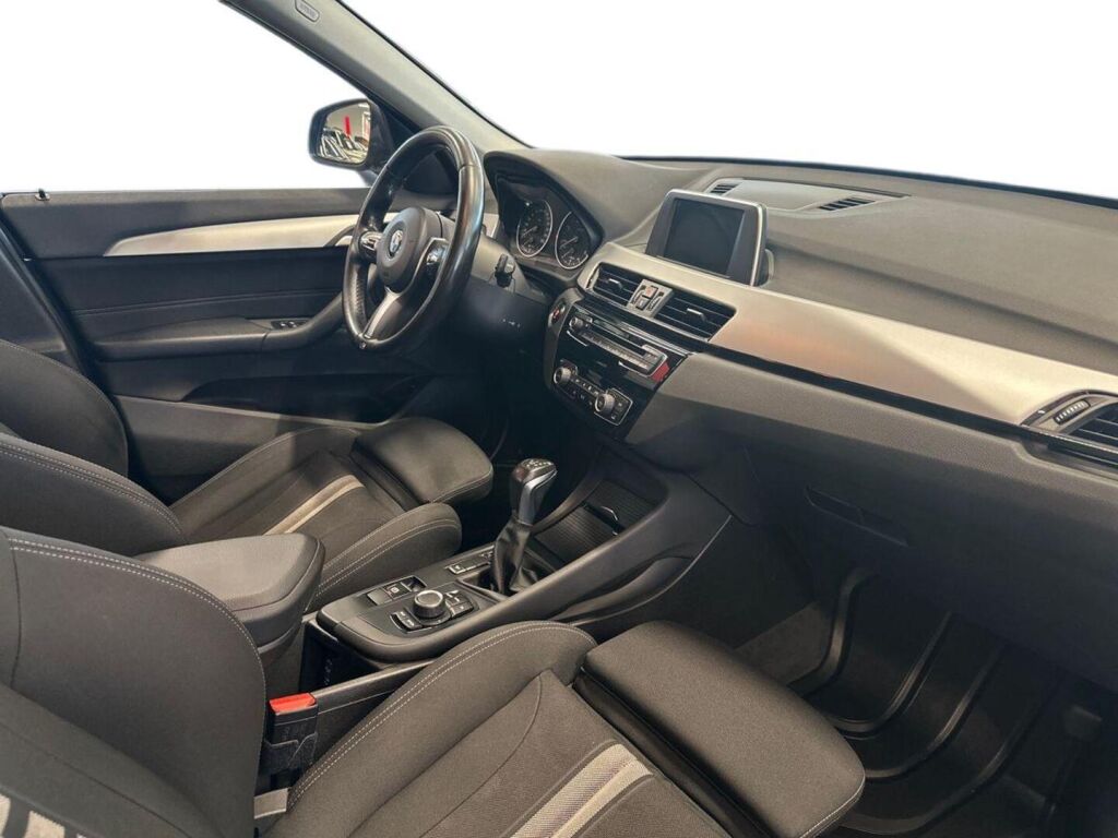 BMW X1 2017 Musta