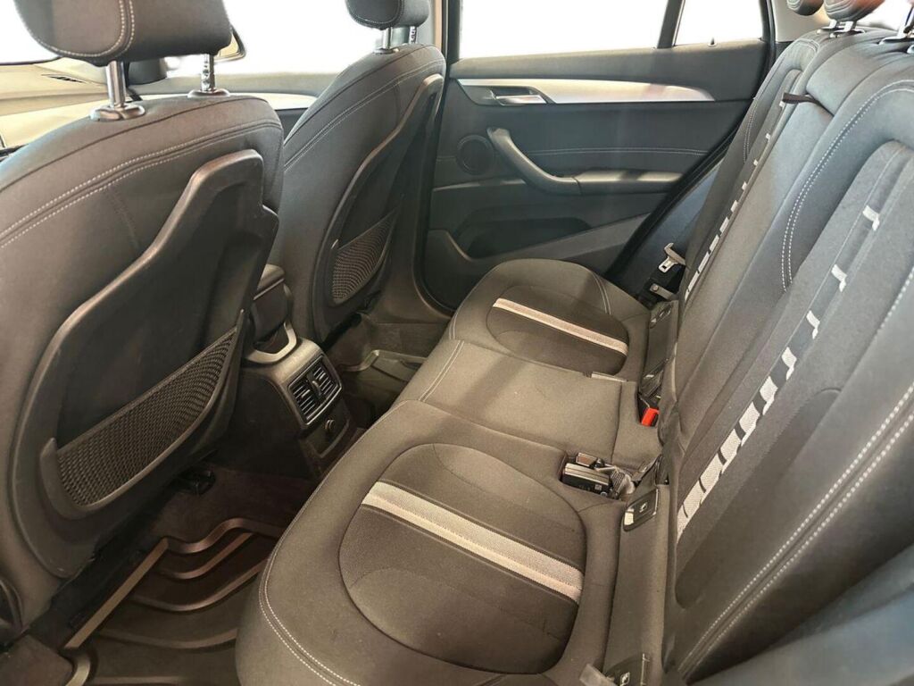 BMW X1 2017 Musta