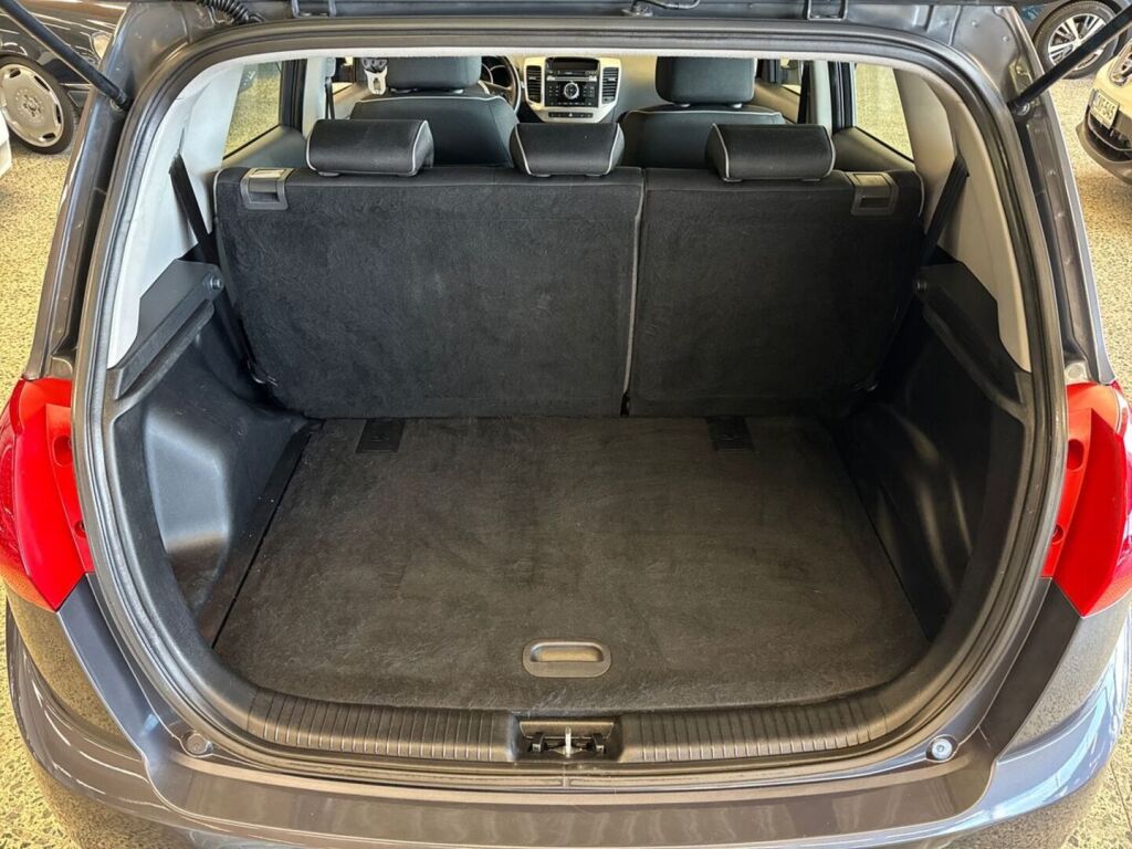 Kia Venga 2017 Harmaa