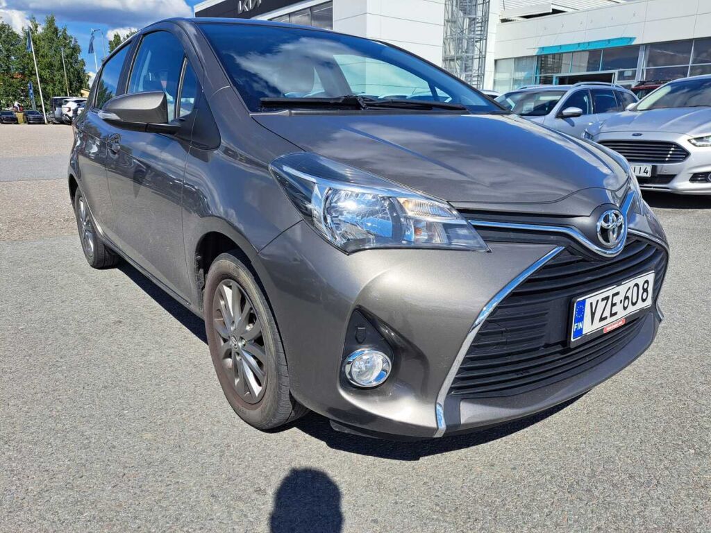 Toyota Yaris 2017 Harmaa