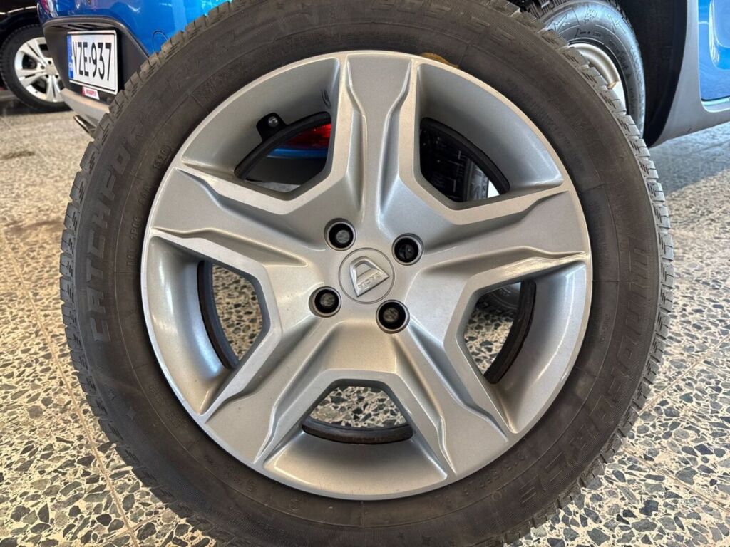 Dacia Sandero 2017 Sininen