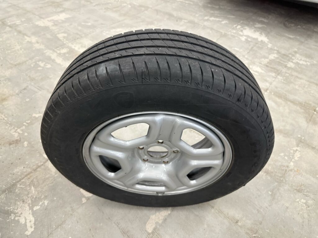 Dacia Duster 2017 Harmaa