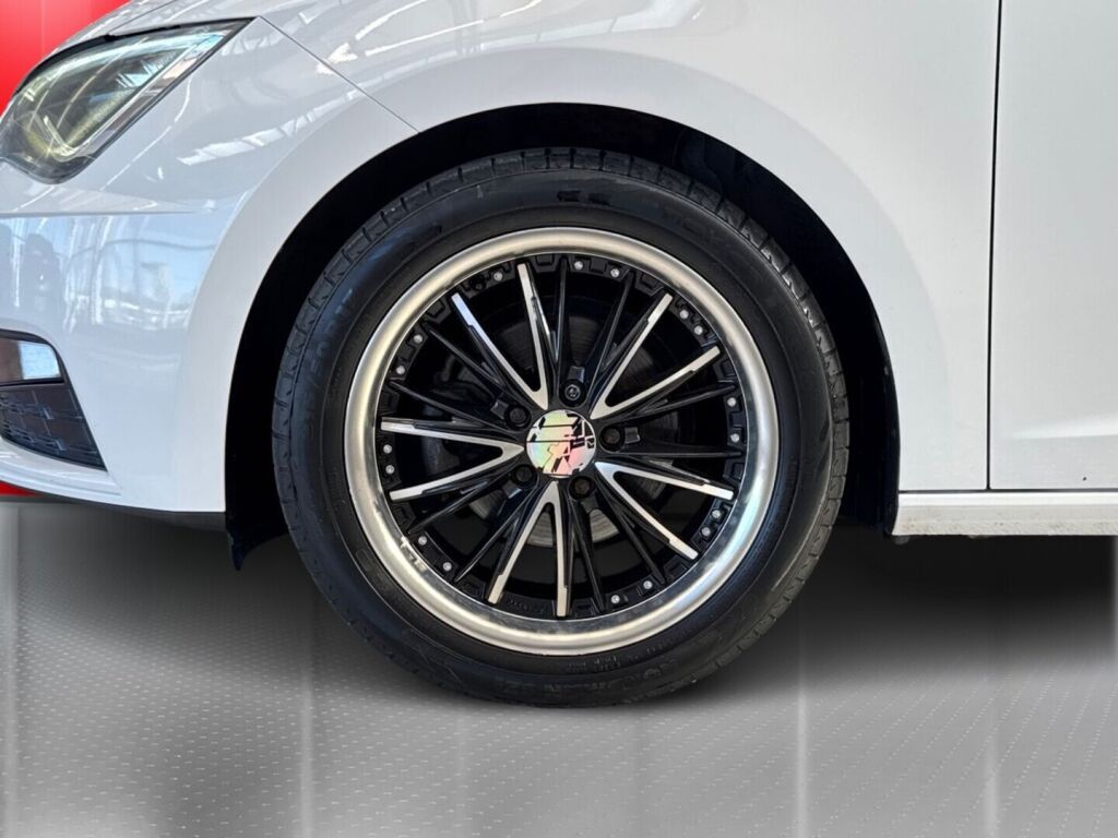 Seat Leon ST 2017 Valkoinen