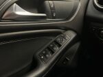 Mercedes-Benz CLA 2013 Musta