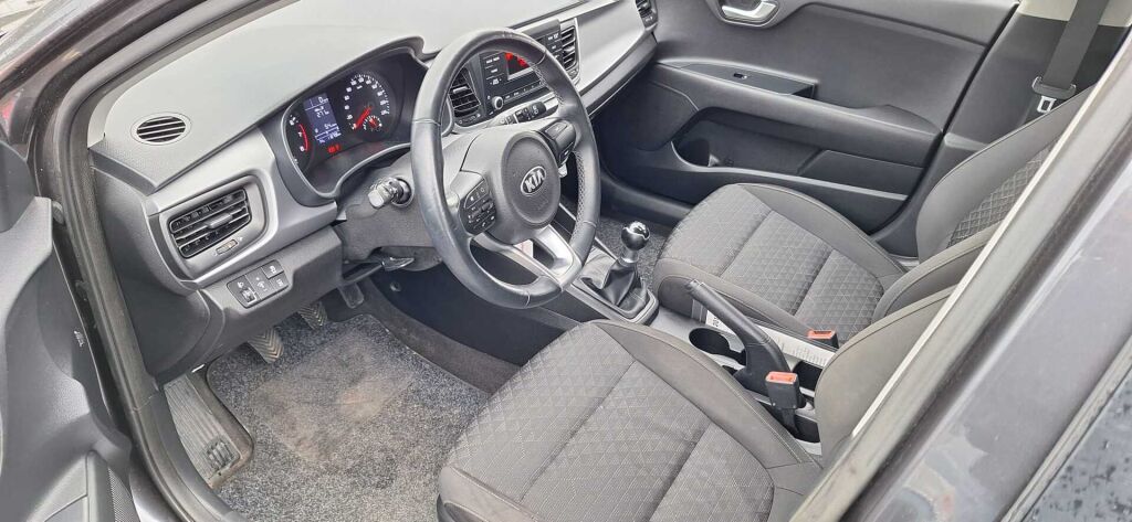 Kia Rio 2017 Harmaa