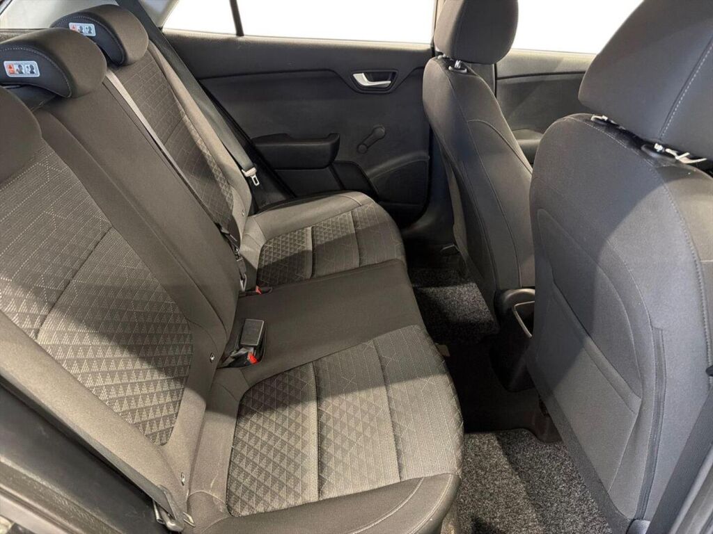 Kia Rio 2017 Harmaa