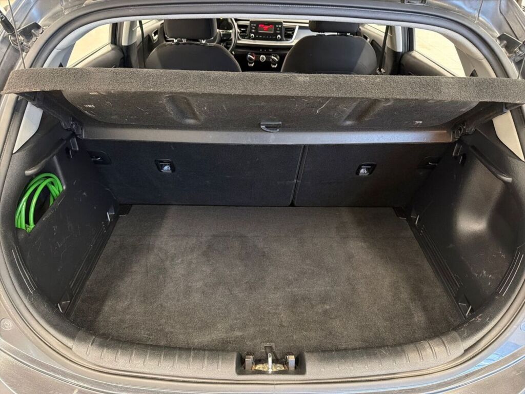Kia Rio 2017 Harmaa