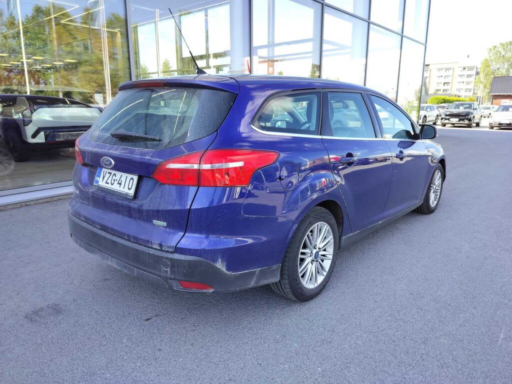 Ford Focus 2017 Sininen