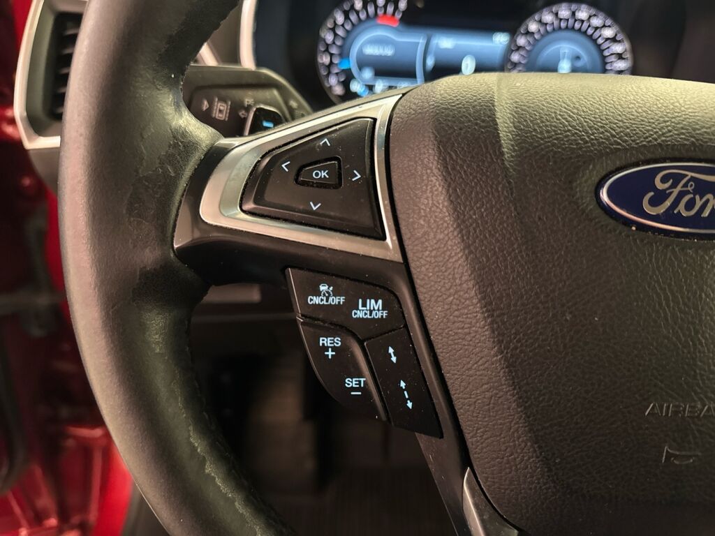 Ford Edge 2017 Punainen