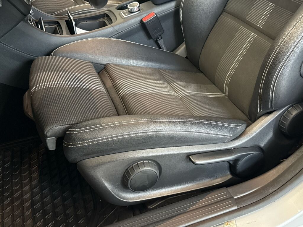 Mercedes-Benz CLA 2017 Harmaa