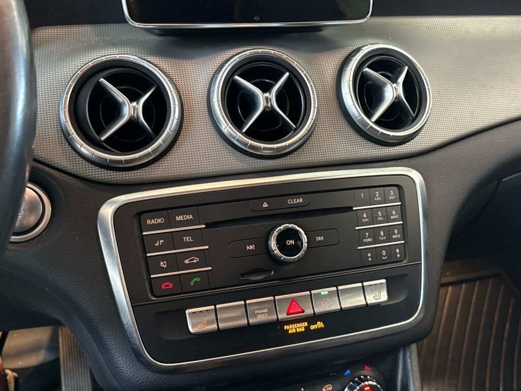 Mercedes-Benz CLA 2017 Harmaa