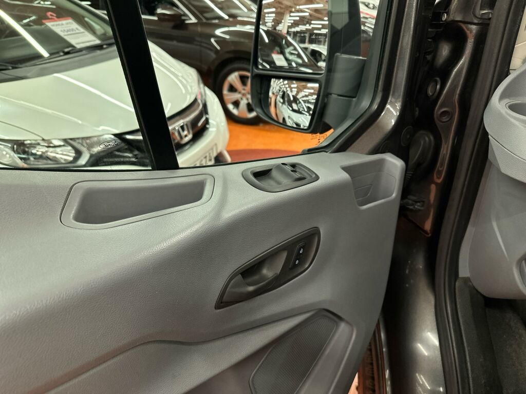Ford Transit 2017 Harmaa