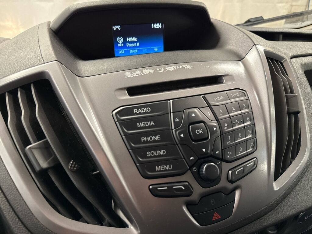 Ford Transit 2017 Valkoinen