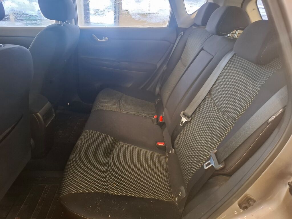 Nissan Pulsar 2017 Harmaa