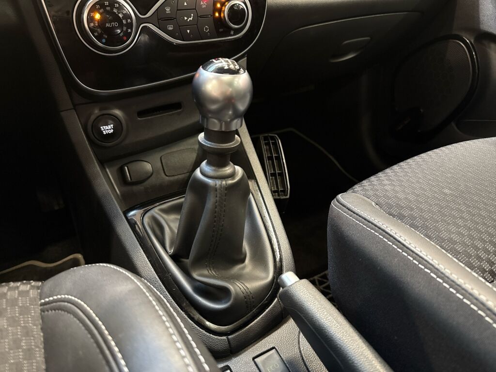 Renault Clio 2017 Valkoinen