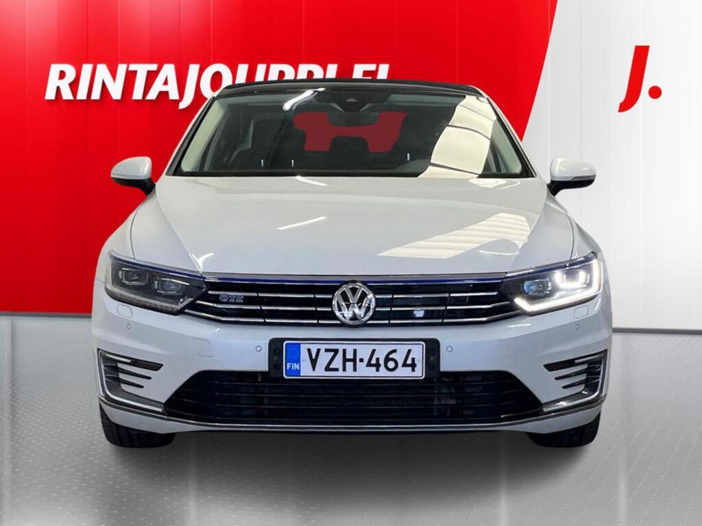 Volkswagen Passat 2016 Valkoinen