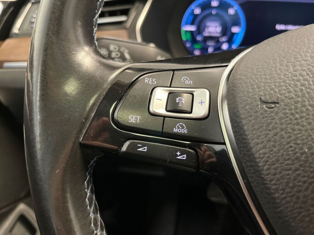 Volkswagen Passat 2016 Valkoinen