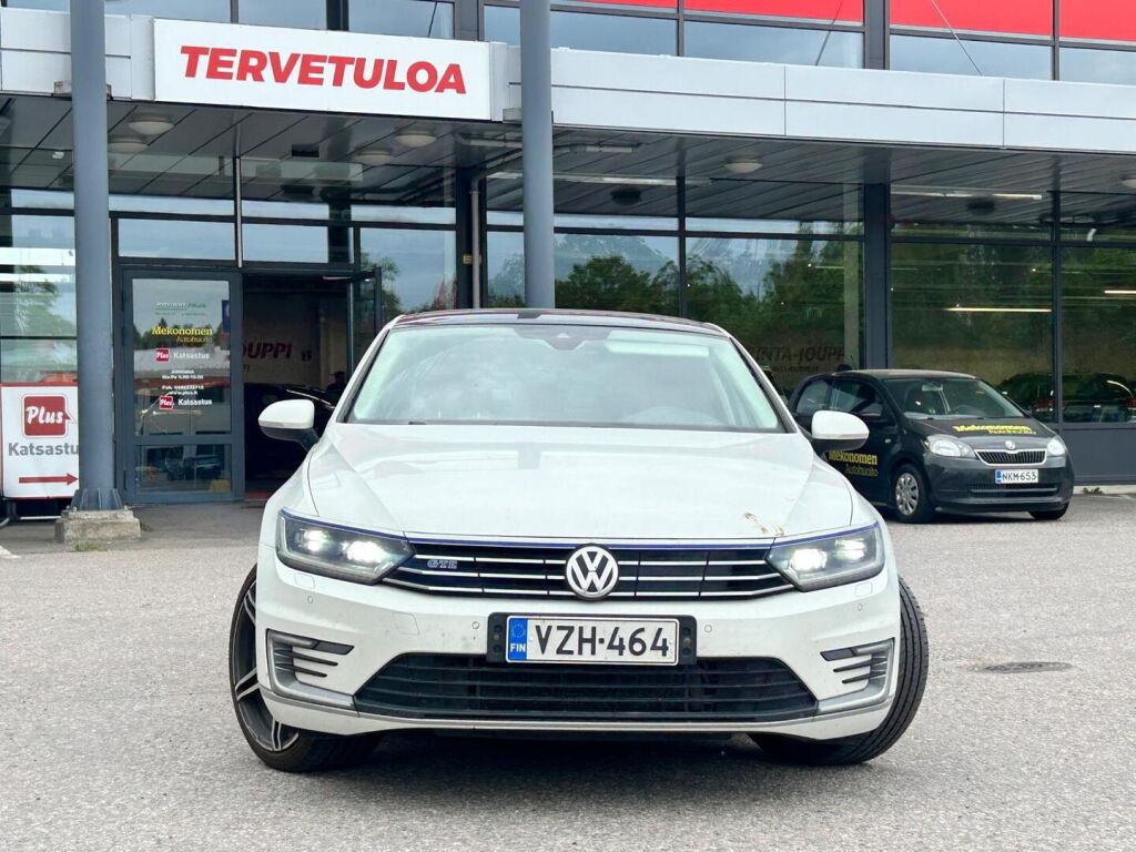 Volkswagen Passat 2016 Valkoinen