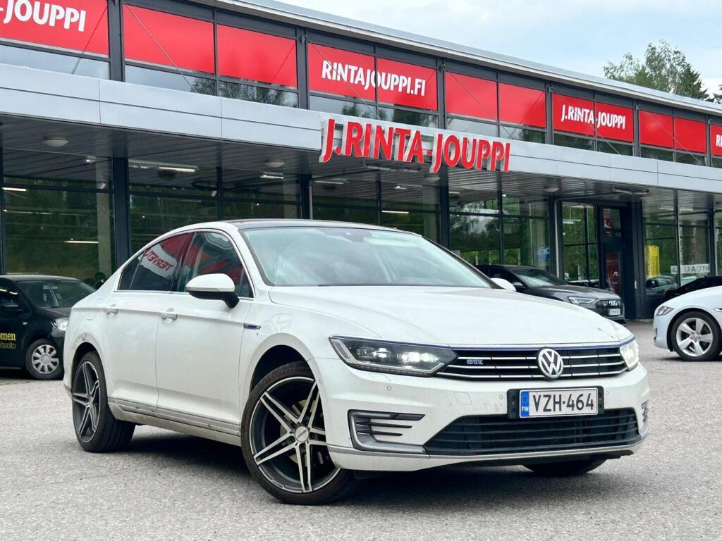 Volkswagen Passat 2016 Valkoinen