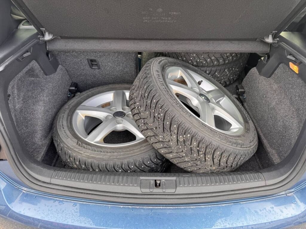 Volkswagen Polo 2017 Sininen