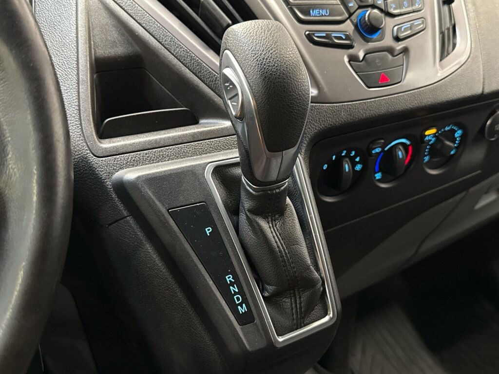 Ford Transit Custom 2017 Valkoinen