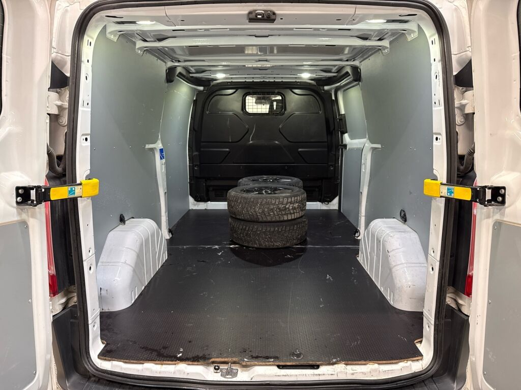 Ford Transit Custom 2017 Valkoinen