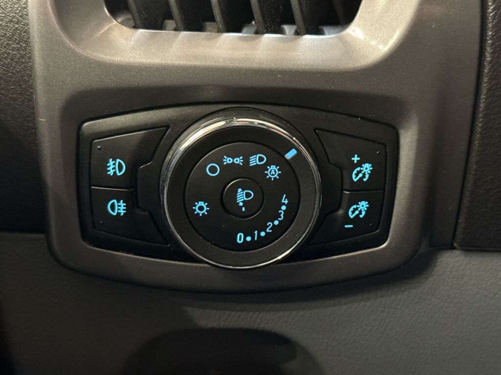 Ford Transit Custom 2017 Valkoinen