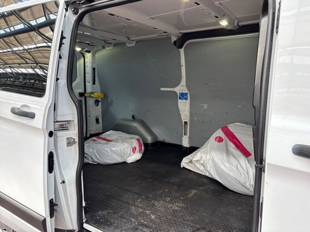 Ford Transit Custom 2017 Valkoinen