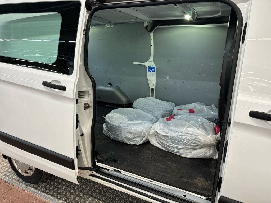 Ford Transit Custom 2017 Valkoinen