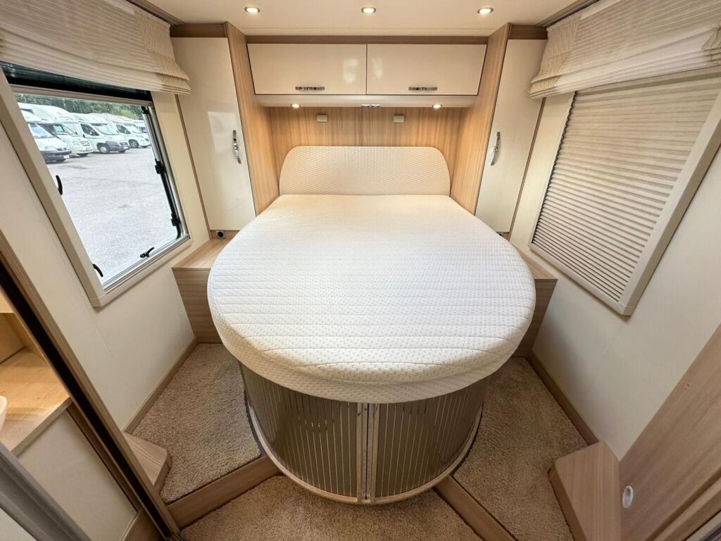 Bürstner Ixeo Time IT 734 G 30 Edition 2017 Valkoinen