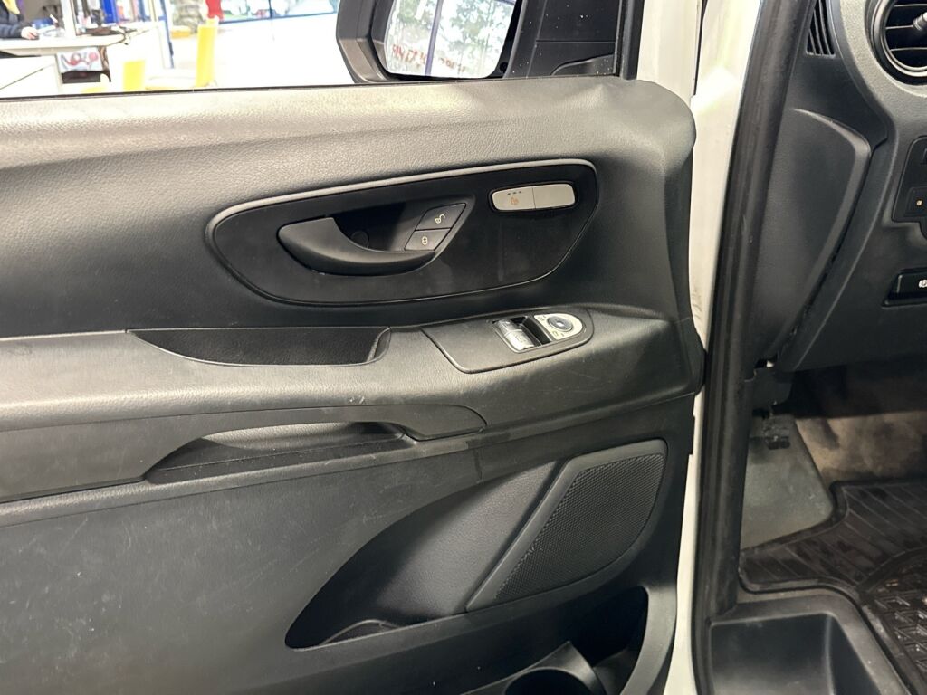 Mercedes-Benz Vito 2017 Valkoinen