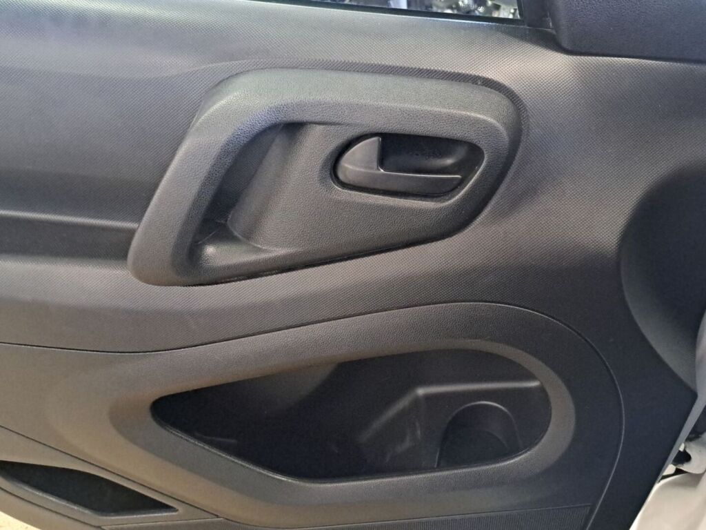 Citroen Berlingo Van 2018 Valkoinen