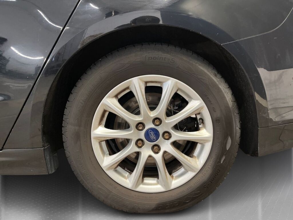 Ford Mondeo 2018 Musta