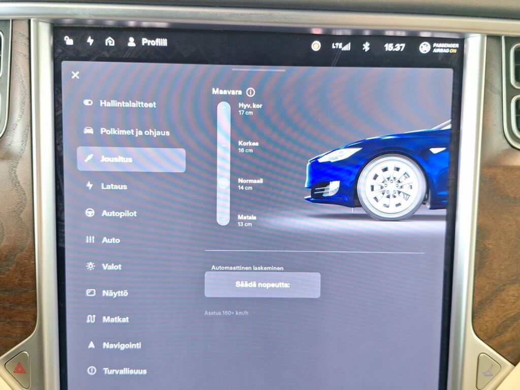 Tesla Model S 2017 Sininen