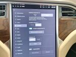Tesla Model S 2017 Sininen