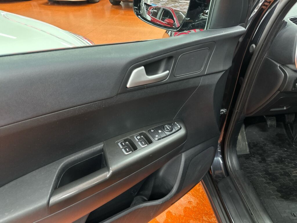 Kia Sportage 2018 Musta