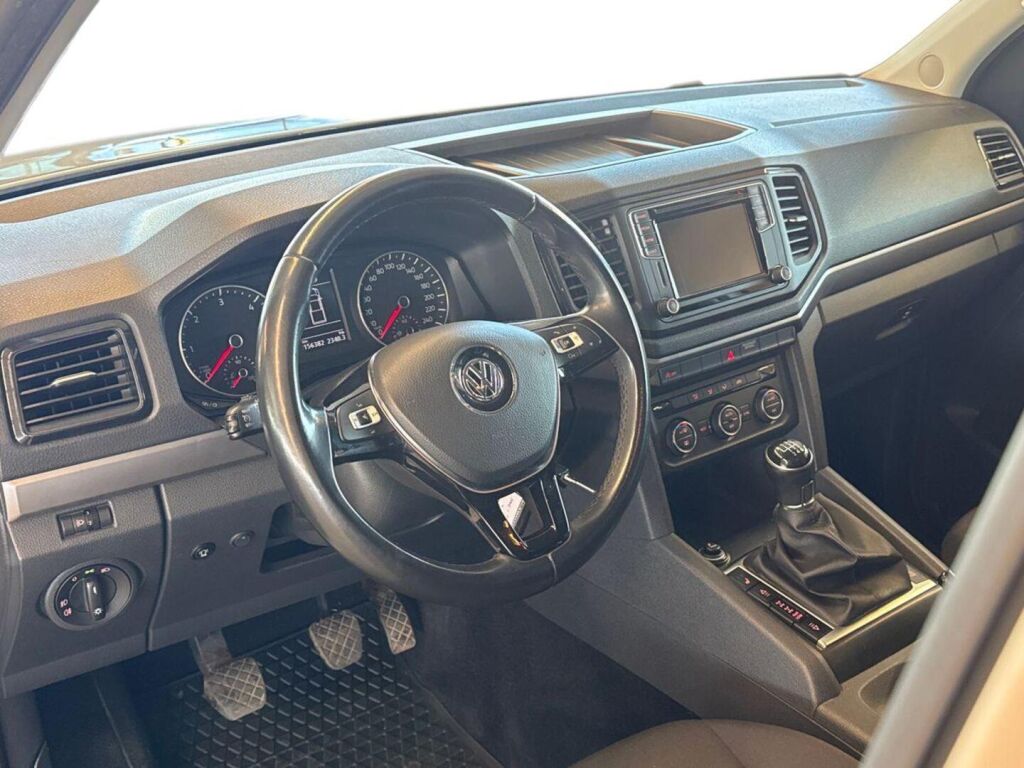 Volkswagen Amarok 2018 Valkoinen
