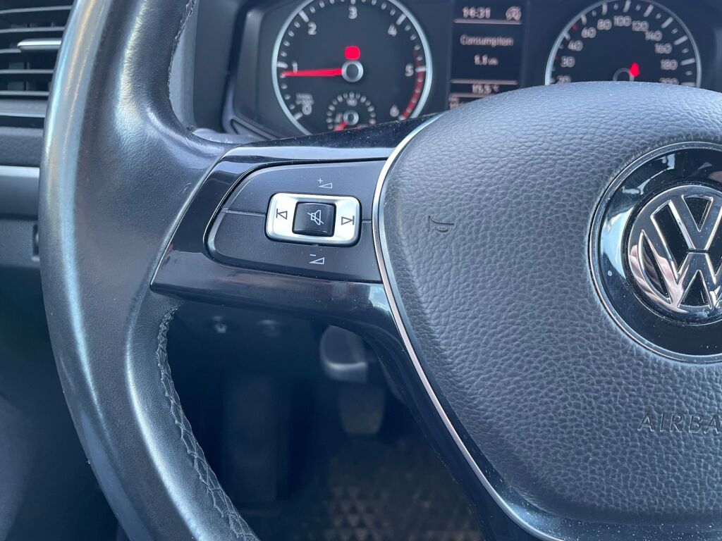 Volkswagen Amarok 2018 Valkoinen